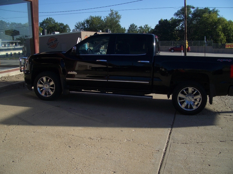 2017 Chevrolet Silverado 1500 High Country Truck Marysville KS