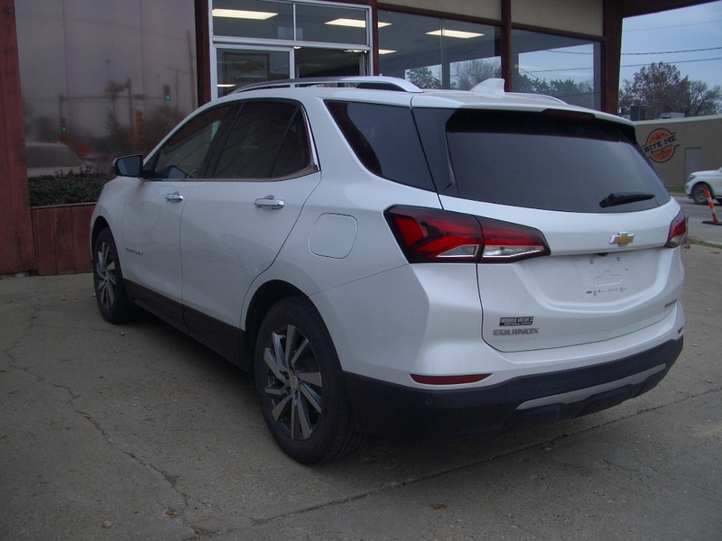 2022 Chevrolet Equinox Premier photo 4