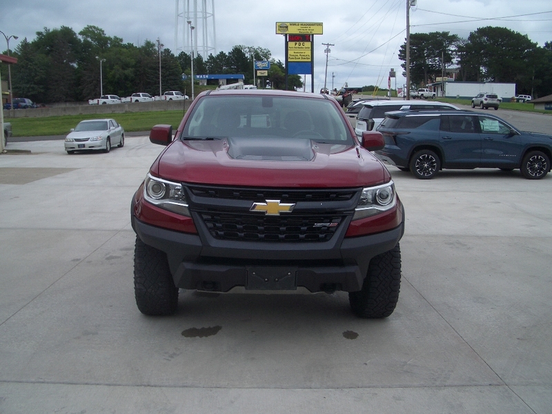 Used 2018 Chevrolet Colorado ZR2 with VIN 1GCPTEE19J1272417 for sale in Marysville, KS