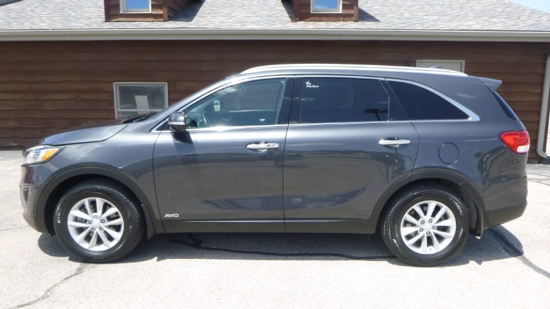 Used 2017 Kia Sorento LX