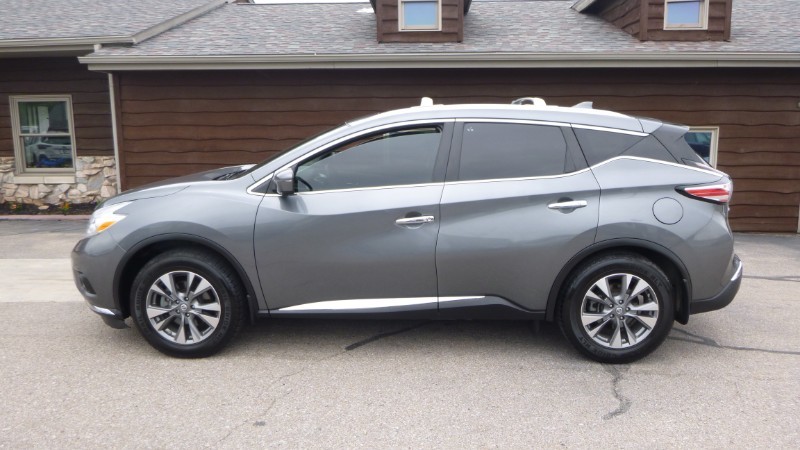 Used 2017 Nissan Rogue SV