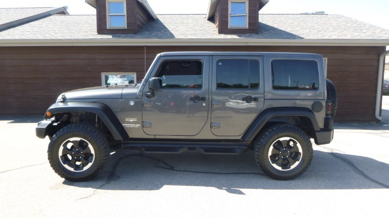 Used 2014 Jeep Wrangler Unlimited Sahara