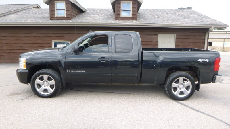 Used 2009 Chevrolet Silverado 1500 LT
