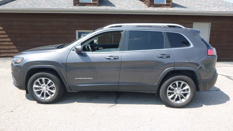 Used 2020 Jeep CHEROKEE 