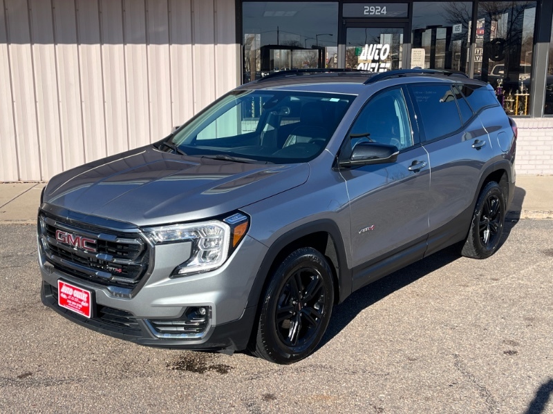 2023 GMC Terrain AT4