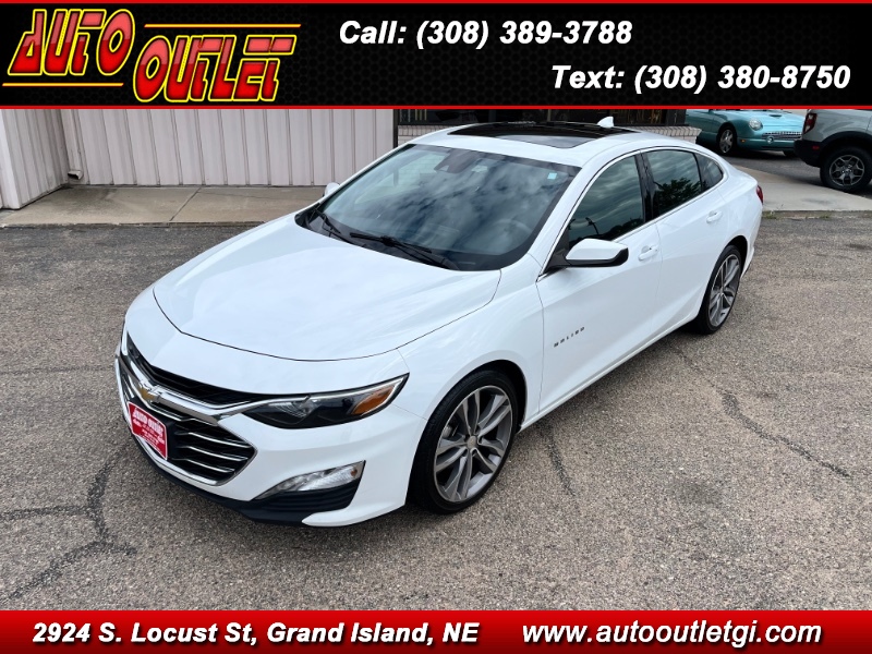 White 2023 Chevrolet Malibu LT with 1LT FWD Sedan Front-Wheel Drive Automatic