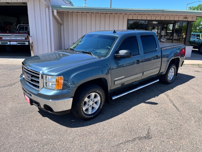 2012 GMC Sierra 4WD Crew Cab SLE SWB's photo