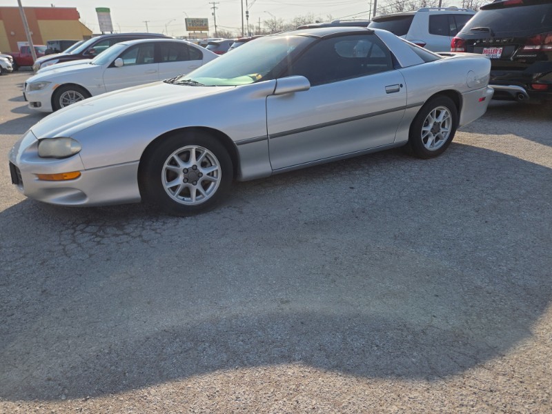 2002 Chevrolet Camaro Base