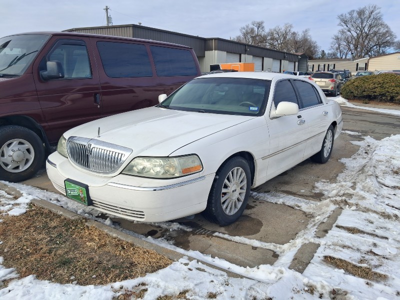 Conservative Cars photo