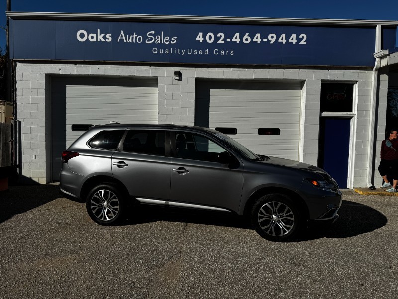 Used 2018 Mitsubishi Outlander ES