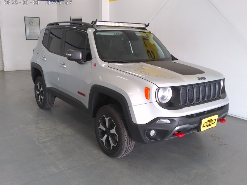 Used 2020 Jeep Renegade Trailhawk with VIN ZACNJBC13LPL47465 for sale in Kansas City