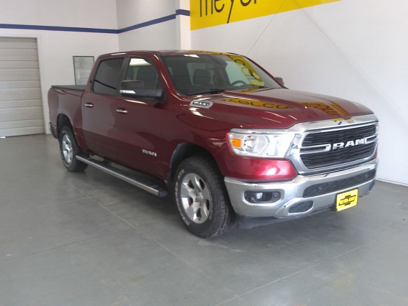 Used 2019 RAM Ram 1500 Pickup Big Horn/Lone Star with VIN 1C6RRFFG9KN709544 for sale in Kansas City