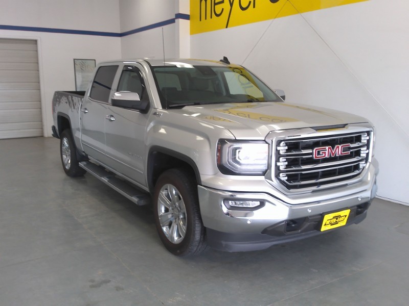 Used 2018 GMC Sierra 1500 SLT with VIN 3GTU2NEC0JG330911 for sale in Maryville, MO