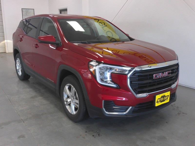 Used 2024 GMC Terrain SLE with VIN 3GKALTEG3RL336877 for sale in Kansas City