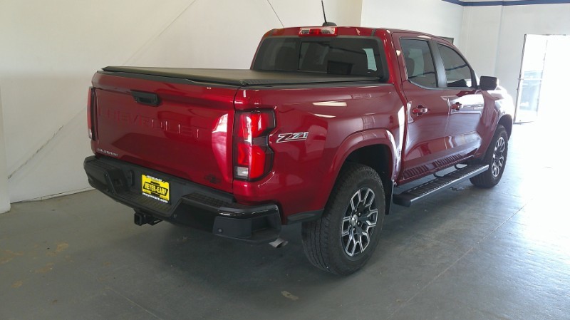 Used 2024 Chevrolet Colorado Z71 with VIN 1GCPTDEKXR1224357 for sale in Kansas City