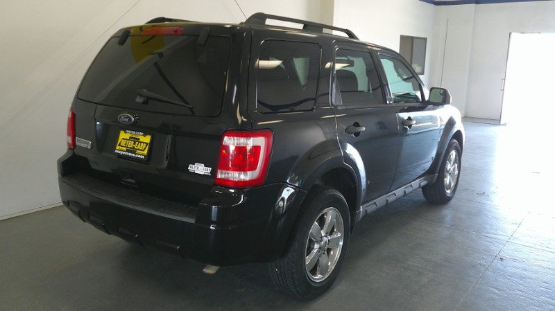 Used 2010 Ford Escape XLT with VIN 1FMCU9D77AKD19460 for sale in Kansas City