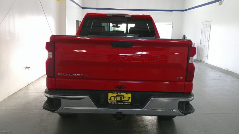 2019 Chevrolet Silverado 1500 LT photo 3
