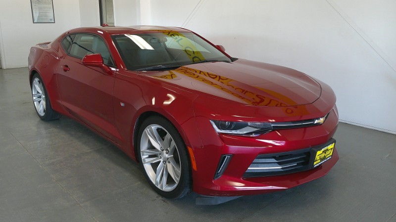 Used 2018 Chevrolet Camaro 2LT with VIN 1G1FD1RS1J0121400 for sale in Kansas City