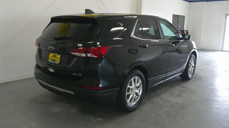 Used 2022 Chevrolet Equinox LT with VIN 3GNAXUEV4NL112488 for sale in Kansas City