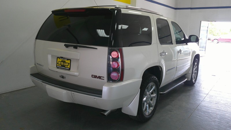 Used 2013 GMC Yukon Denali with VIN 1GKS2EEF0DR317571 for sale in Maryville, MO