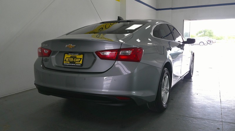 Used 2025 Chevrolet Malibu 1LS with VIN 1G1ZB5ST1SF113549 for sale in Kansas City