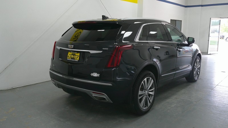 Used 2020 Cadillac XT5 Premium Luxury with VIN 1GYKNFRS3LZ217568 for sale in Kansas City