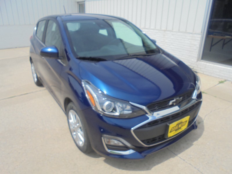 Used 2022 Chevrolet Spark 2LT with VIN KL8CF6SAXNC011817 for sale in Kansas City