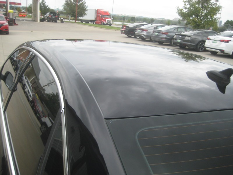 2018 Volkswagen Passat 2.0T SEL Premium photo 28