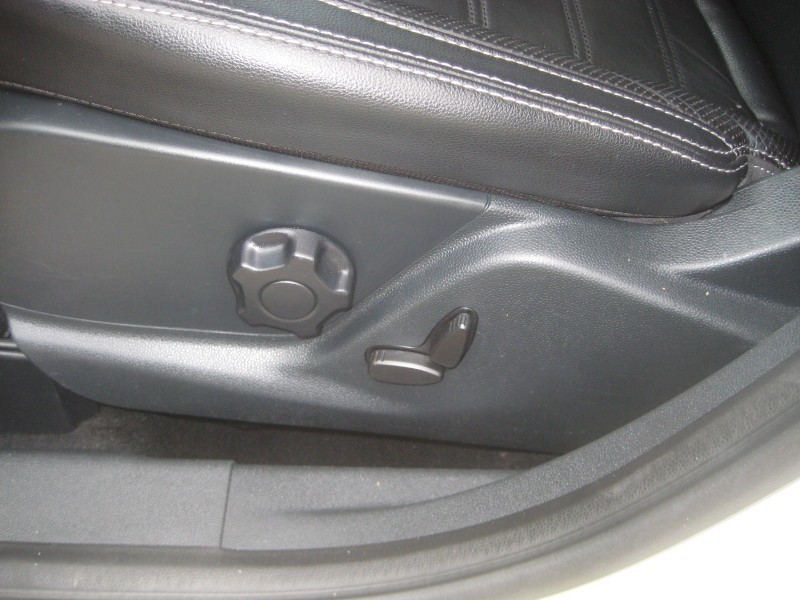 2020 Ford EcoSport Titanium photo 13