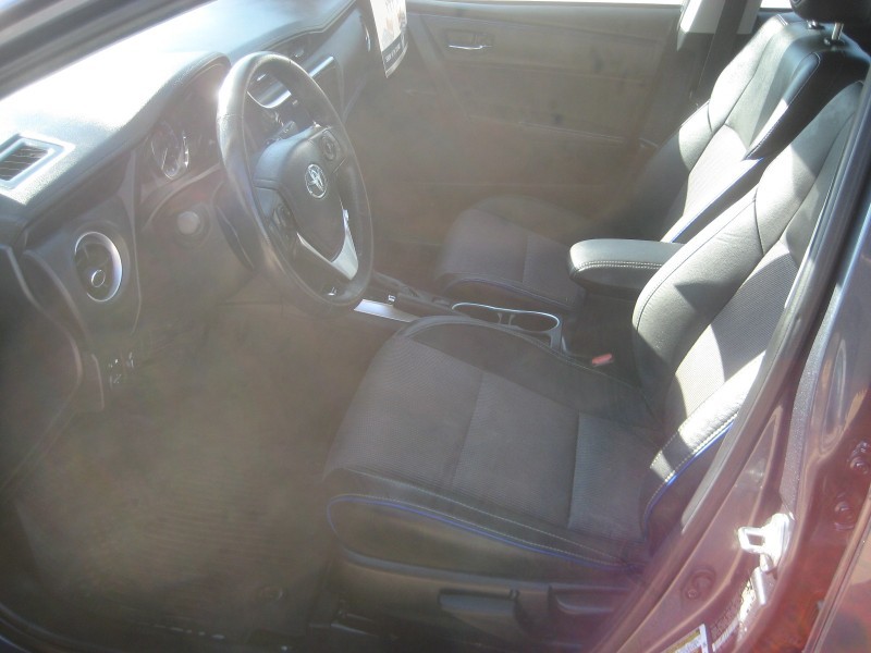 2018 Toyota Corolla XLE XSE photo 12