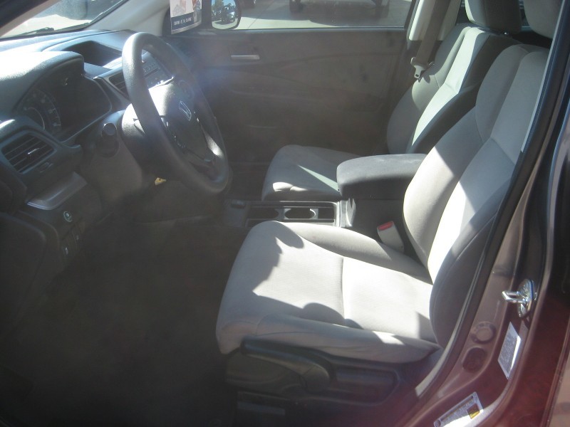 2015 Honda CR-V LX photo 13