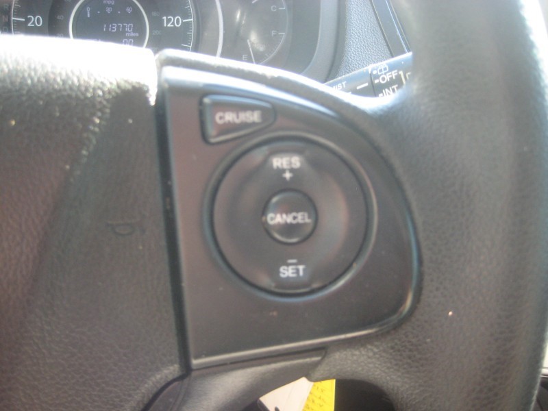 2015 Honda CR-V LX photo 22