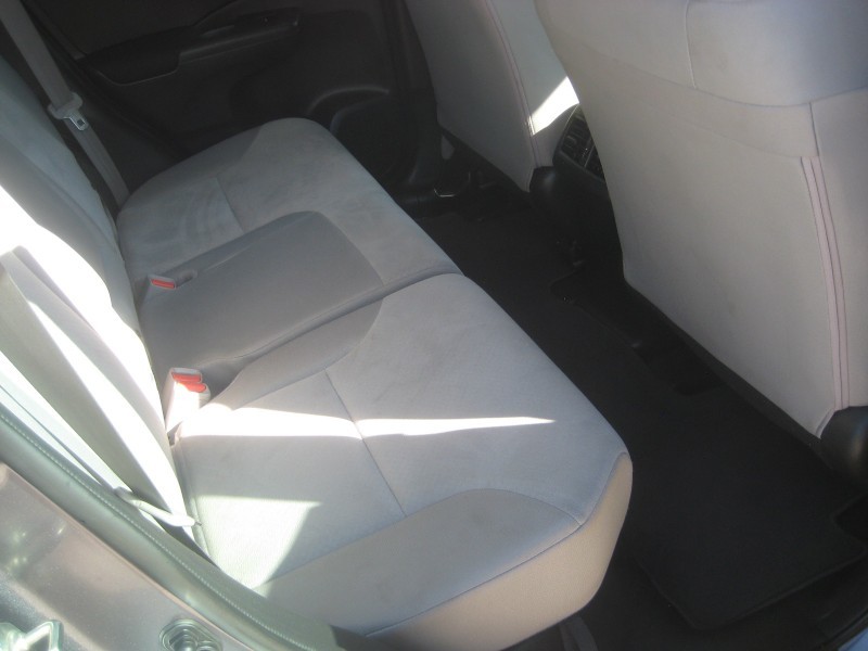 2015 Honda CR-V LX photo 24