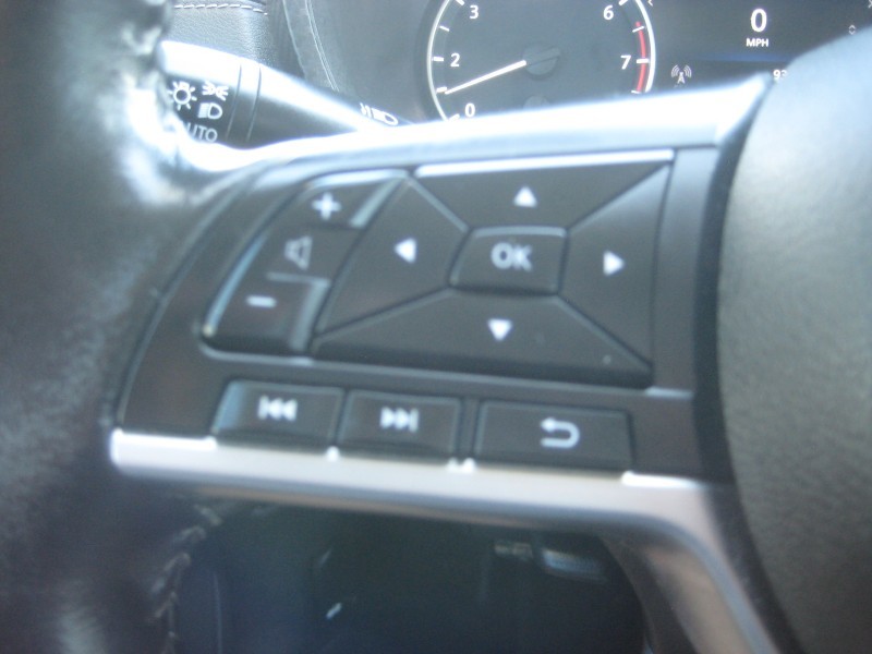 2022 Nissan Sentra SV photo 25