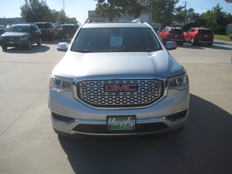 2019 Gmc Acadia Denali photo 3