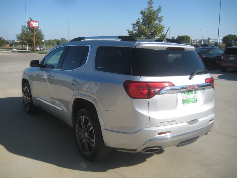 2019 Gmc Acadia Denali photo 5