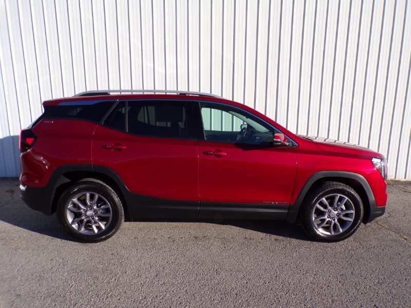 2024 GMC Terrain SLT SUV Maryville MO Meyer Auto Group