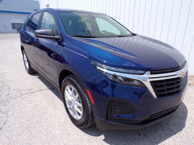 Used 2023 Chevrolet Equinox LS with VIN 3GNAXHEG6PL199340 for sale in Kansas City