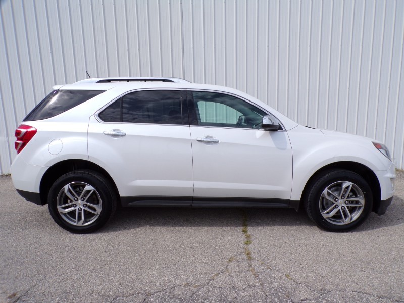 Used 2017 Chevrolet Equinox Premier with VIN 2GNALDEK0H1532594 for sale in Kansas City