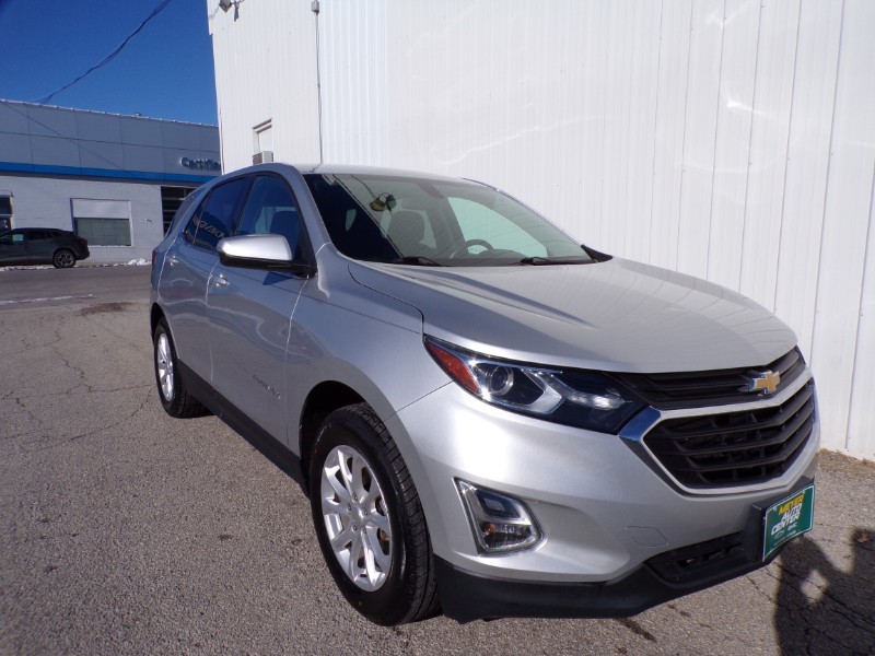 Used 2018 Chevrolet Equinox LT with VIN 3GNAXSEV3JS524745 for sale in Kansas City