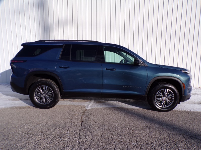 2026 Chevrolet Traverse LT's photo