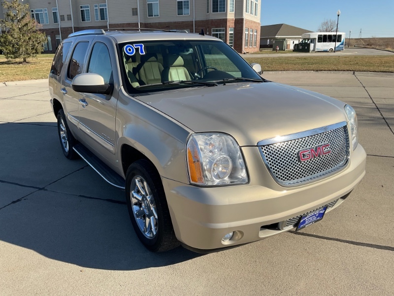 2007 GMC Yukon Denali SUV Bennington NE Bennington Auto Sales