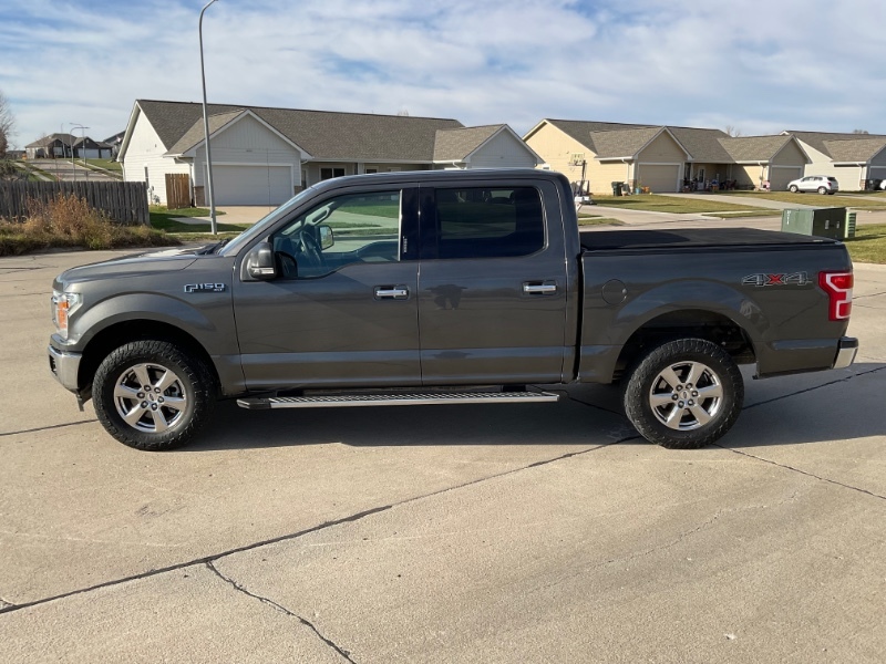 2018 Ford F-150 XLT photo 4