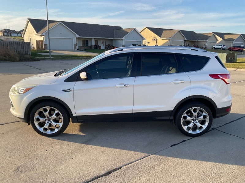 2014 Ford Escape Titanium photo 4