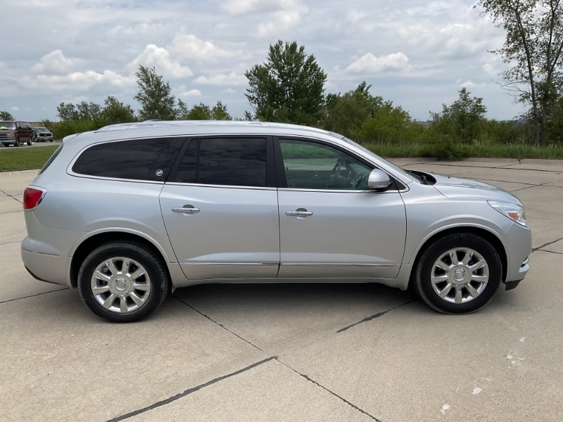 2015 Buick Enclave Leather AWD's photo