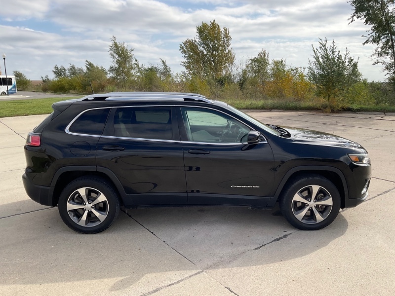 2019 Jeep Cherokee Limited 4WD