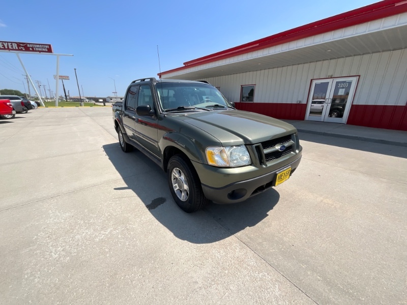 Used 2004 Ford Explorer Sport Trac XLT with VIN 1FMZU77K44UC22286 for sale in Seward, NE