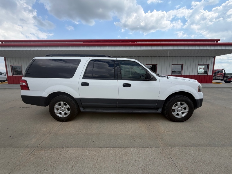2016 Ford Expedition XL EL 4x4 (Fleet)'s photo
