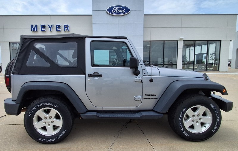 2018 Jeep Wrangler JK Sport S 4WD