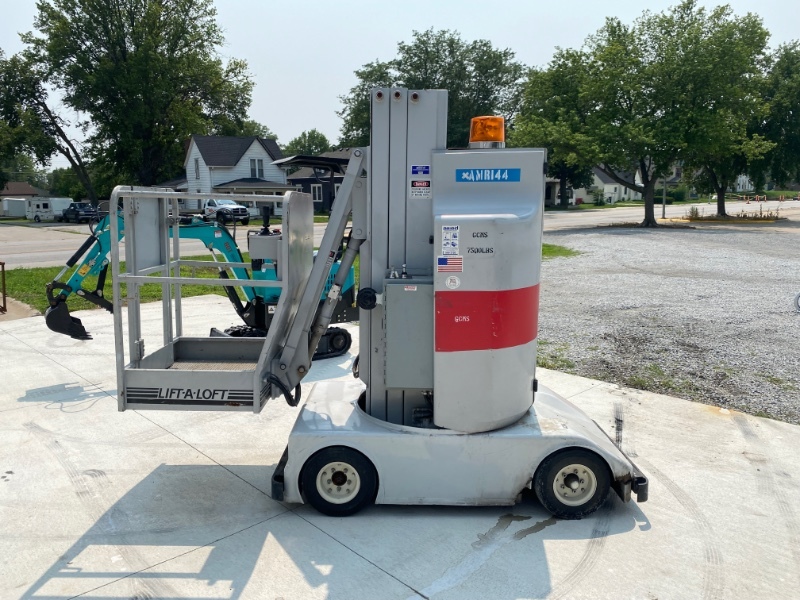 Used 1994 Other AMRI44 Ariel Lift